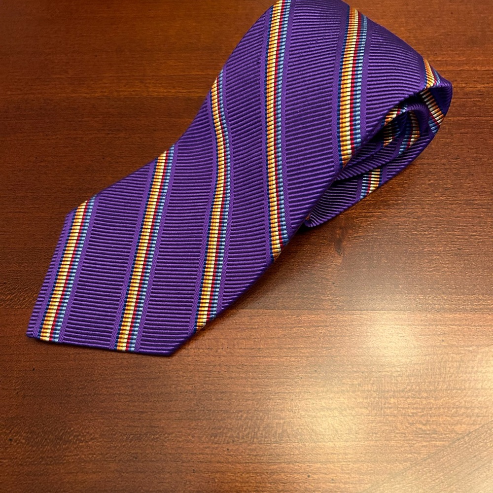 Hickey Freeman 100% Silk Tie